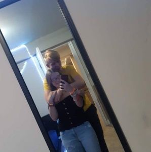 Meet your Posher, Sharon